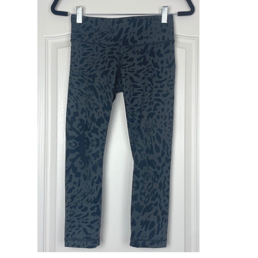 Lululemon Wunder Under Crop Wild Thing Camo Coal Leopard Leggings Sz 4 Yoga Pant